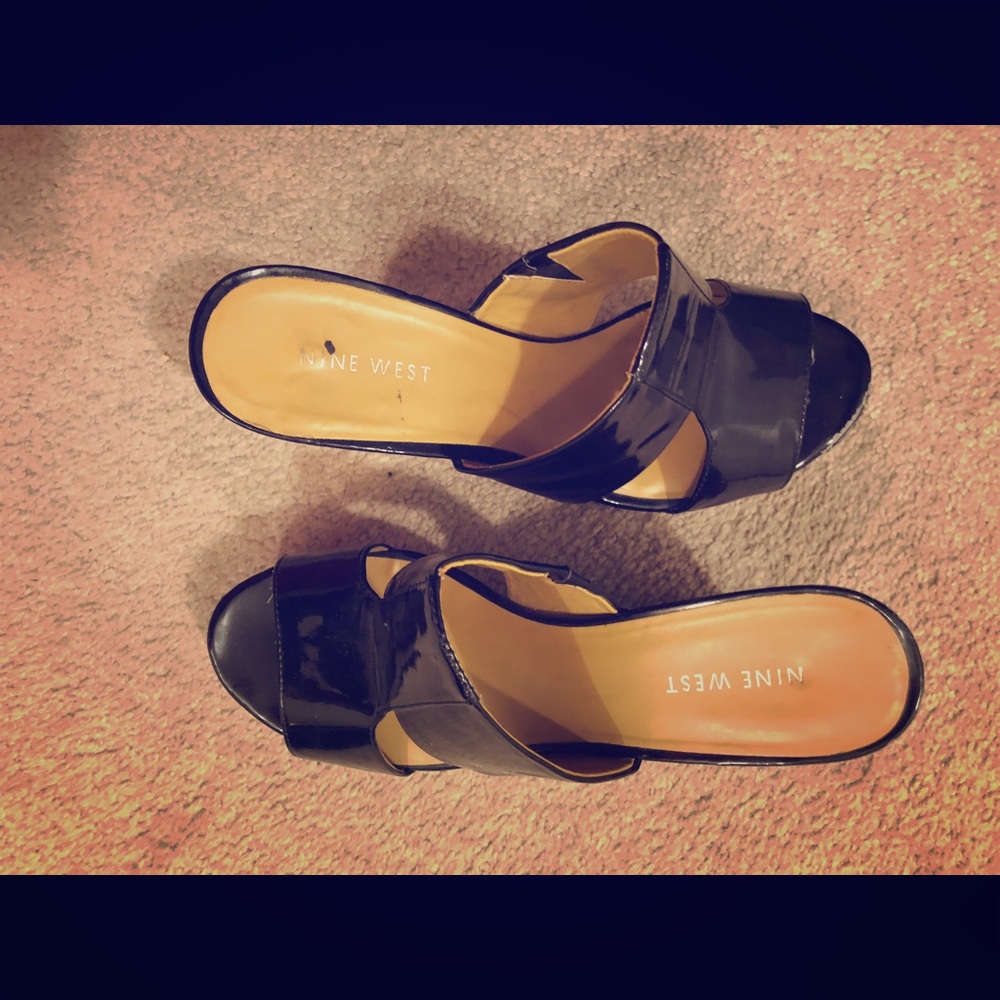 Platform clogs